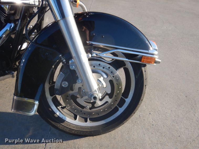 image for item GC9584 2010 Harley Davidson Electra Glide motorcycle