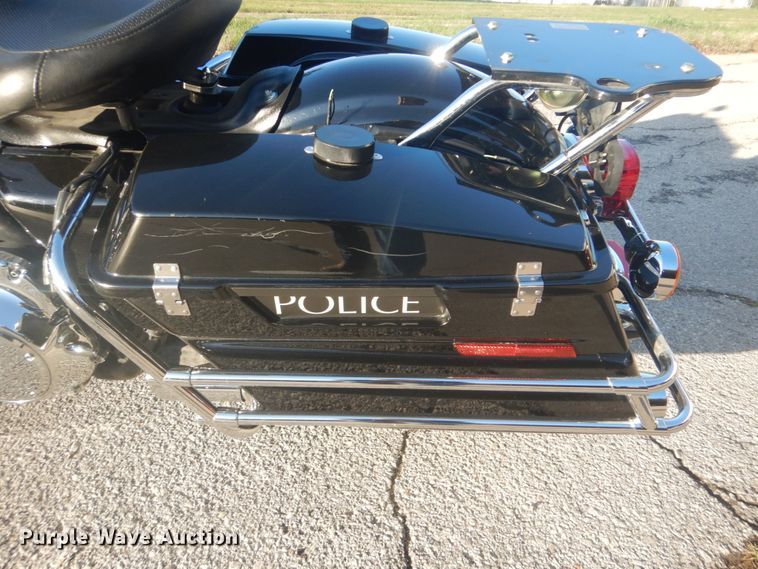 image for item GC9585 2011 Harley Davidson Electra Glide motorcycle