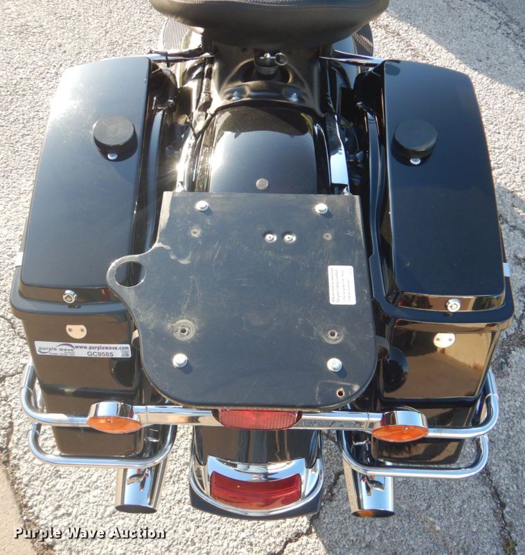 image for item GC9585 2011 Harley Davidson Electra Glide motorcycle