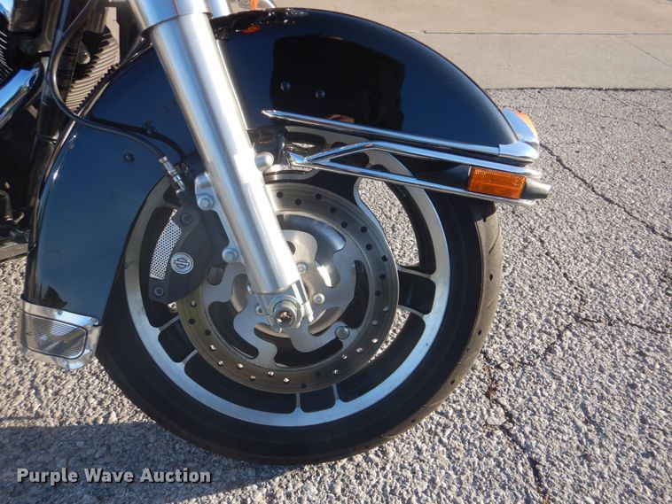 image for item GC9585 2011 Harley Davidson Electra Glide motorcycle