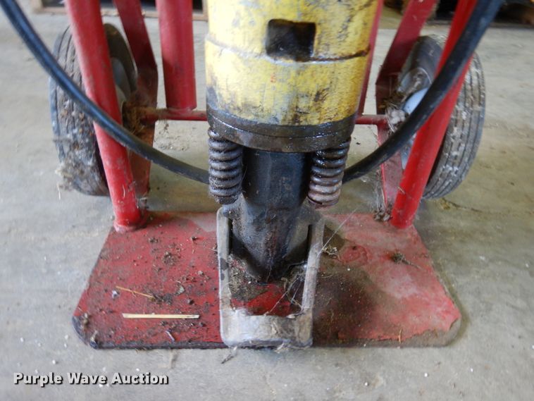 image for item GG9161 Bosch G11304034 jack hammer