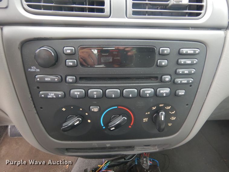 image for item GI9344 2005 Ford Taurus