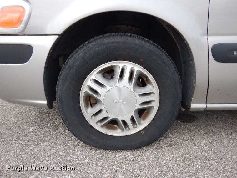 image for item GI9345 2004 Chevrolet Venture van