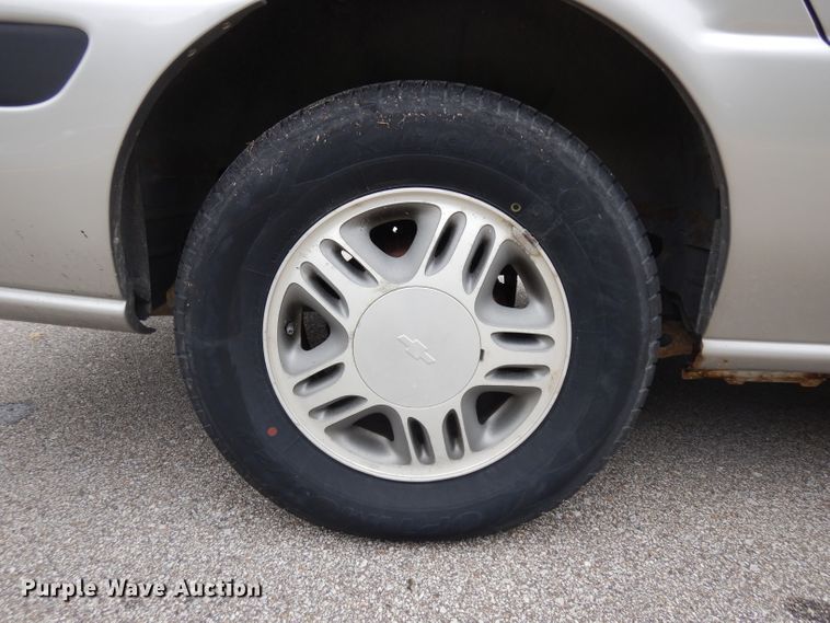 image for item GI9345 2004 Chevrolet Venture van