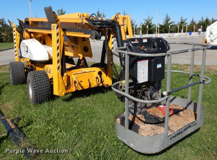 image for item GI9355 2008 Nifty SD64 boom lift