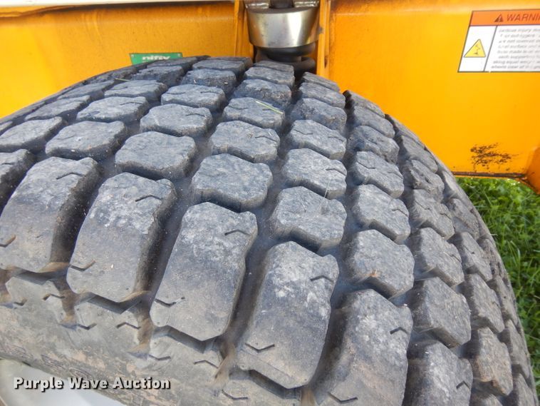 image for item GI9355 2008 Nifty SD64 boom lift