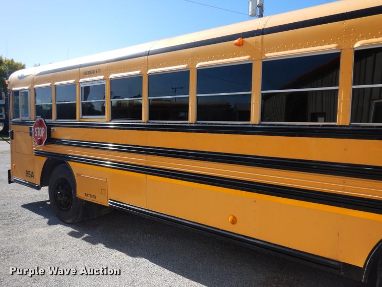 image for item GI9361 1996 Blue Bird TC2000 school bus