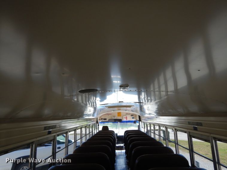 image for item GI9361 1996 Blue Bird TC2000 school bus