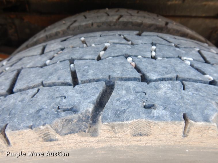 image for item GI9361 1996 Blue Bird TC2000 school bus