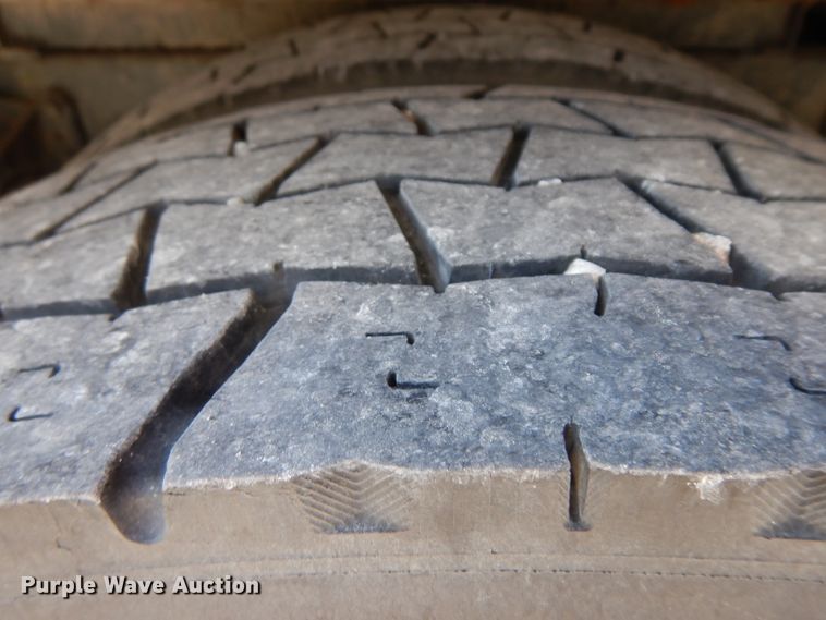 image for item GI9361 1996 Blue Bird TC2000 school bus