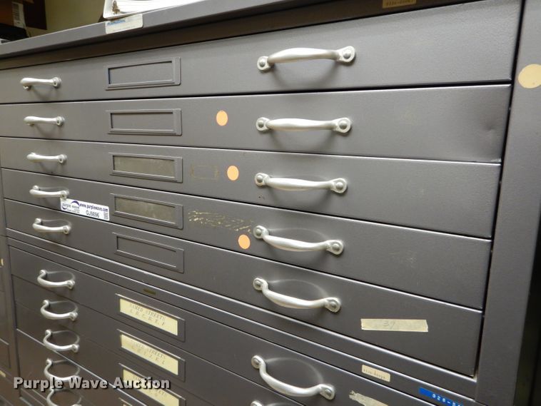 image for item GJ9896 (10) five drawer cabinets