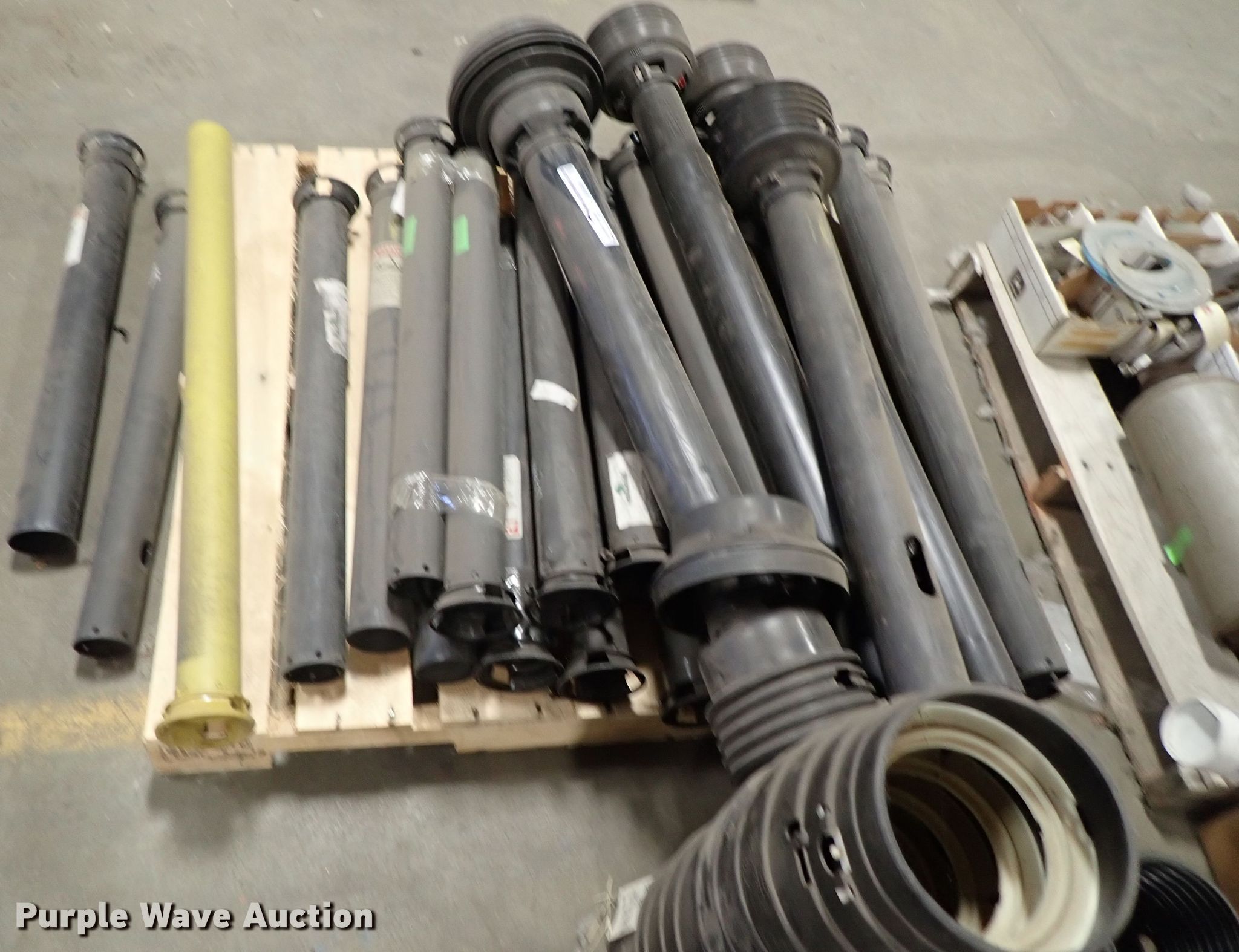 PTO/drive shaft enclosures in South Hutchinson, KS Item GA9849 sold Purple Wave