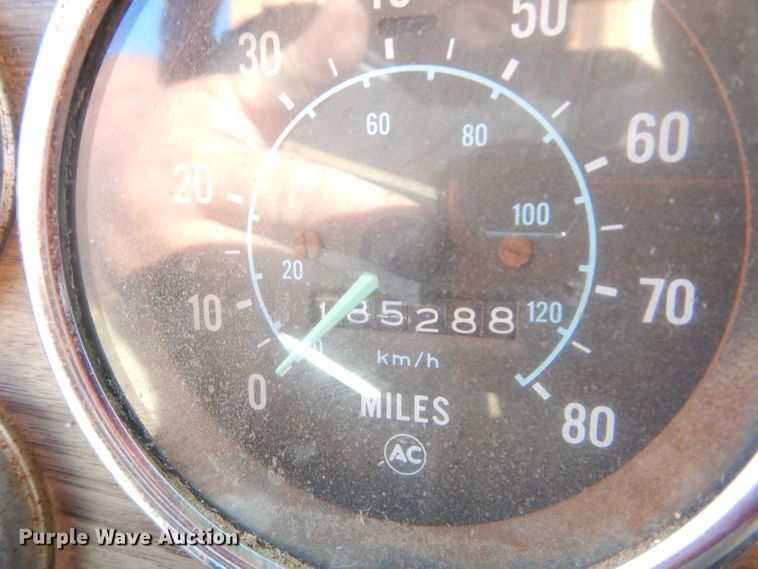 image for item DD4502 1978 Chevrolet 700 silage truck