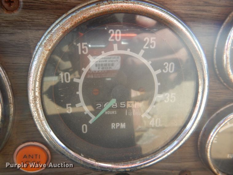 image for item DD4502 1978 Chevrolet 700 silage truck