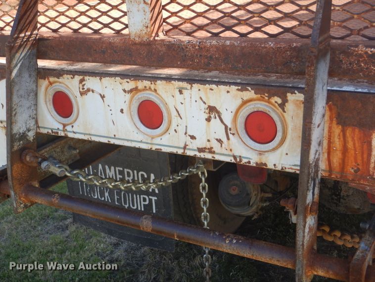 image for item DD4502 1978 Chevrolet 700 silage truck