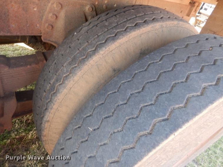 image for item DD4502 1978 Chevrolet 700 silage truck