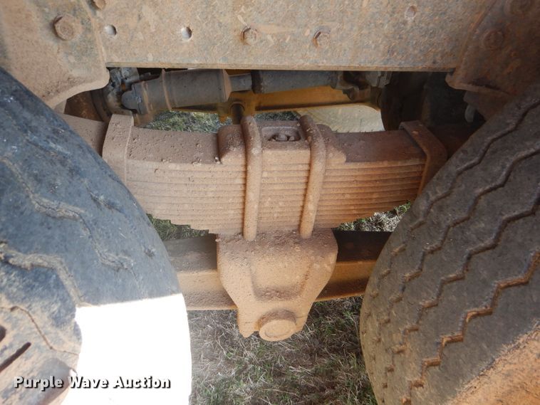 image for item DD4502 1978 Chevrolet 700 silage truck