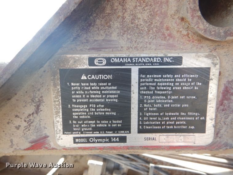 image for item DD4502 1978 Chevrolet 700 silage truck