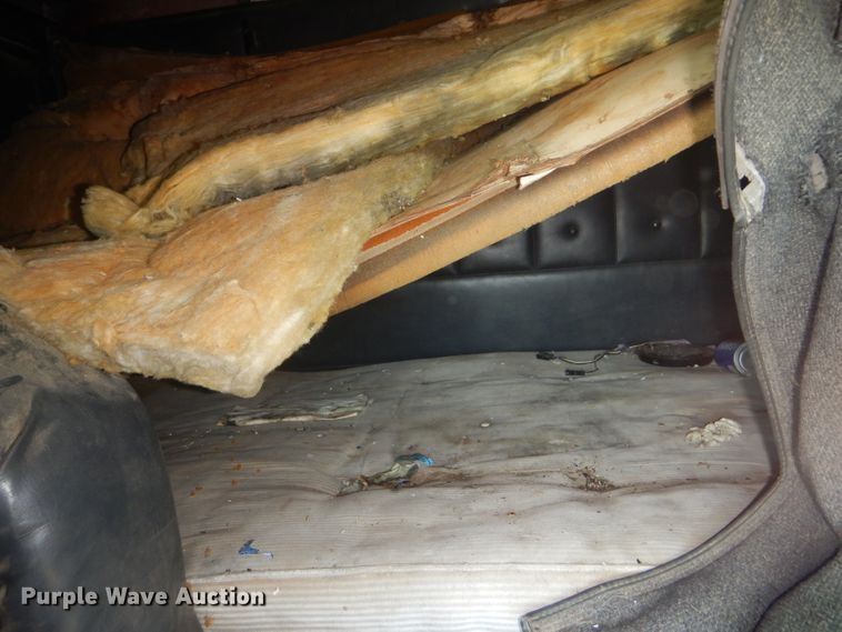 image for item DD4505 1987 International semi truck