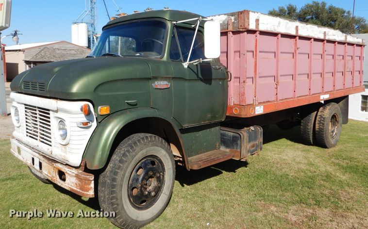 image for item DD4508 1969 Ford 600 grain truck