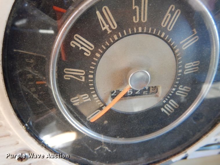 image for item DD4508 1969 Ford 600 grain truck