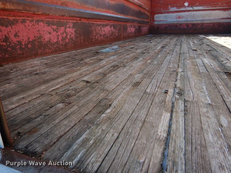 image for item DD4508 1969 Ford 600 grain truck