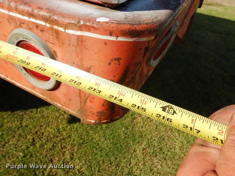 image for item DD4508 1969 Ford 600 grain truck