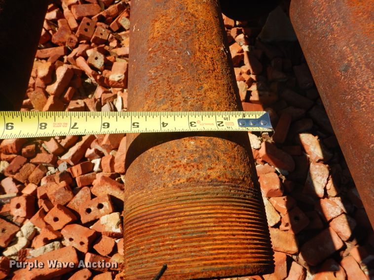image for item DD4512 Approximately 20 oilfield pipes