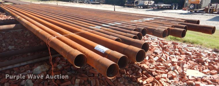 image for item DD4513 Approximately 20 oilfield pipes