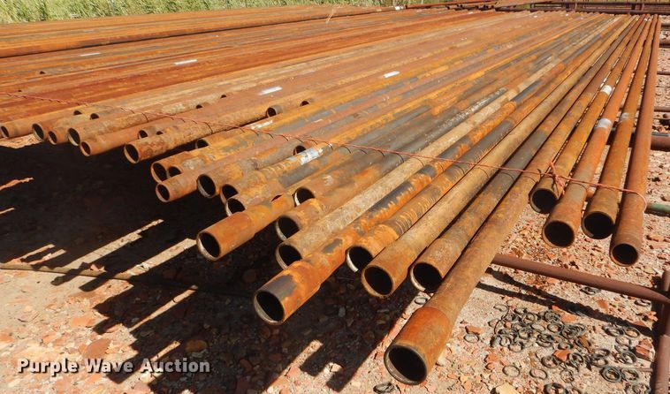 image for item DD4514 Approximately 63 oilfield pipes