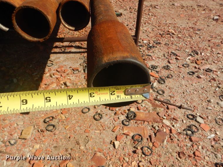 image for item DD4514 Approximately 63 oilfield pipes