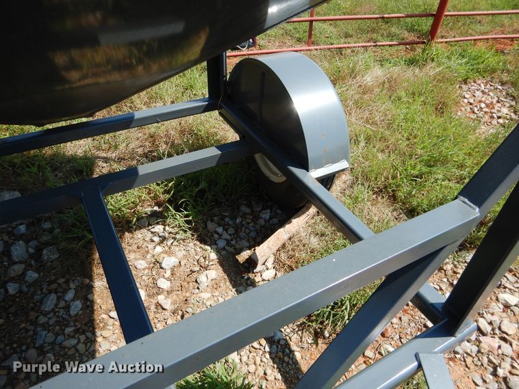 image for item DF2216 LV Versa Tote 99164 seed tender