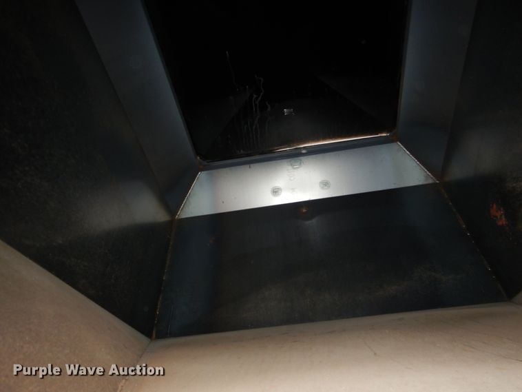 image for item DF2216 LV Versa Tote 99164 seed tender