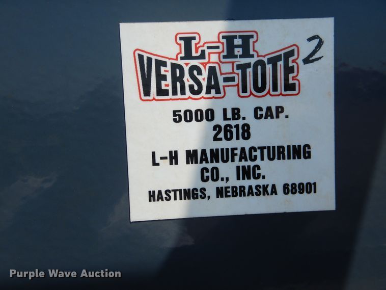 image for item DF2216 LV Versa Tote 99164 seed tender