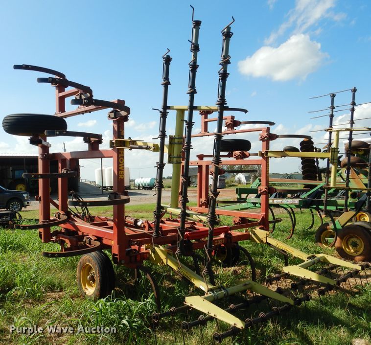 image for item DF2219 Sunflower 2331-24 chisel