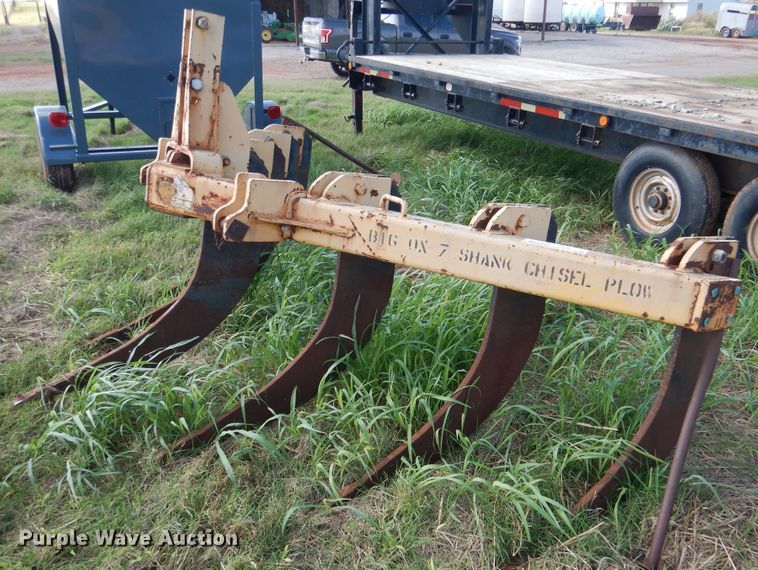 image for item DF2221 Big Ox chisel plow ripper