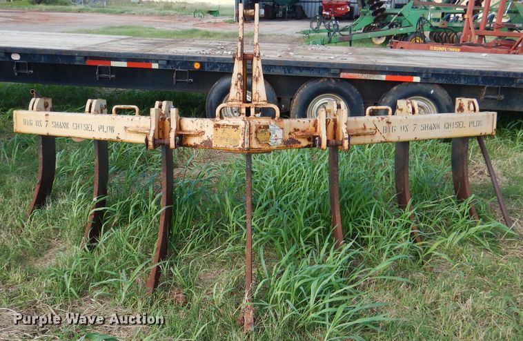 image for item DF2221 Big Ox chisel plow ripper