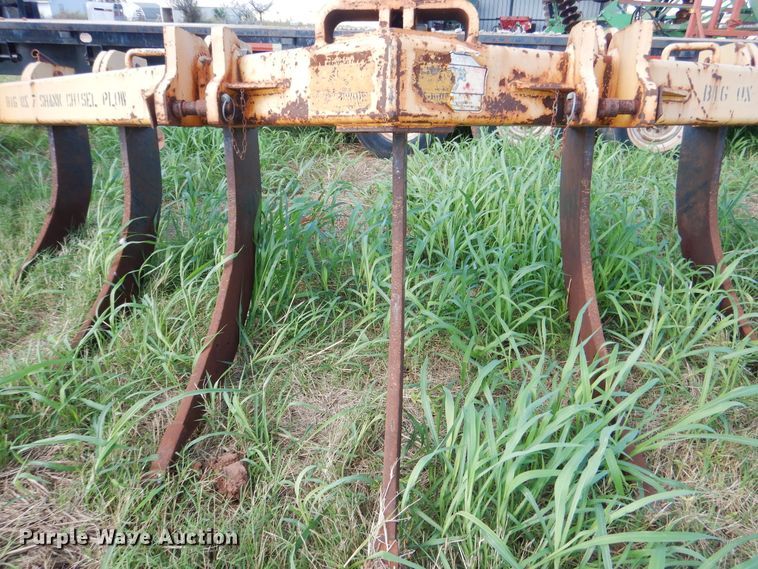 image for item DF2221 Big Ox chisel plow ripper