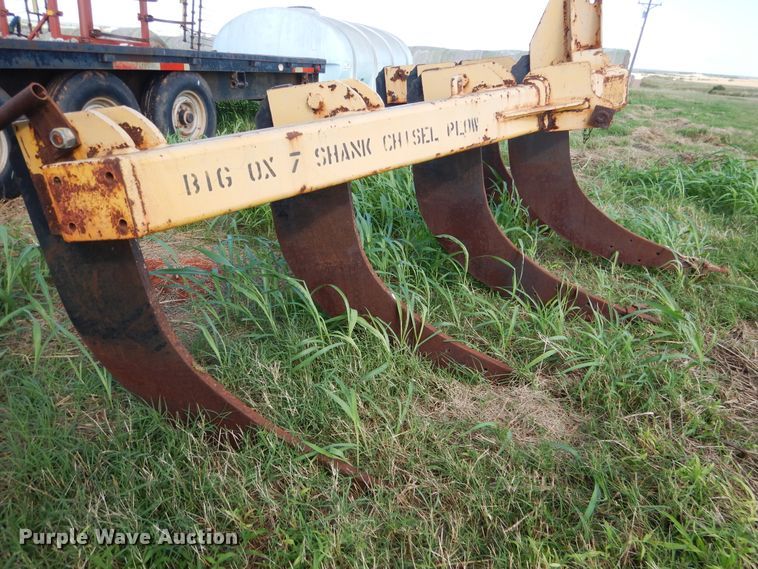 image for item DF2221 Big Ox chisel plow ripper