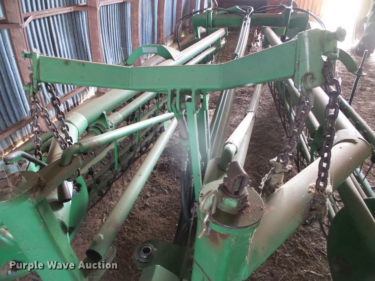 image for item DG0312 John Deere 705A hay rake