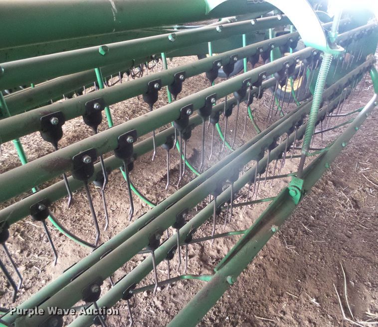 image for item DG0312 John Deere 705A hay rake