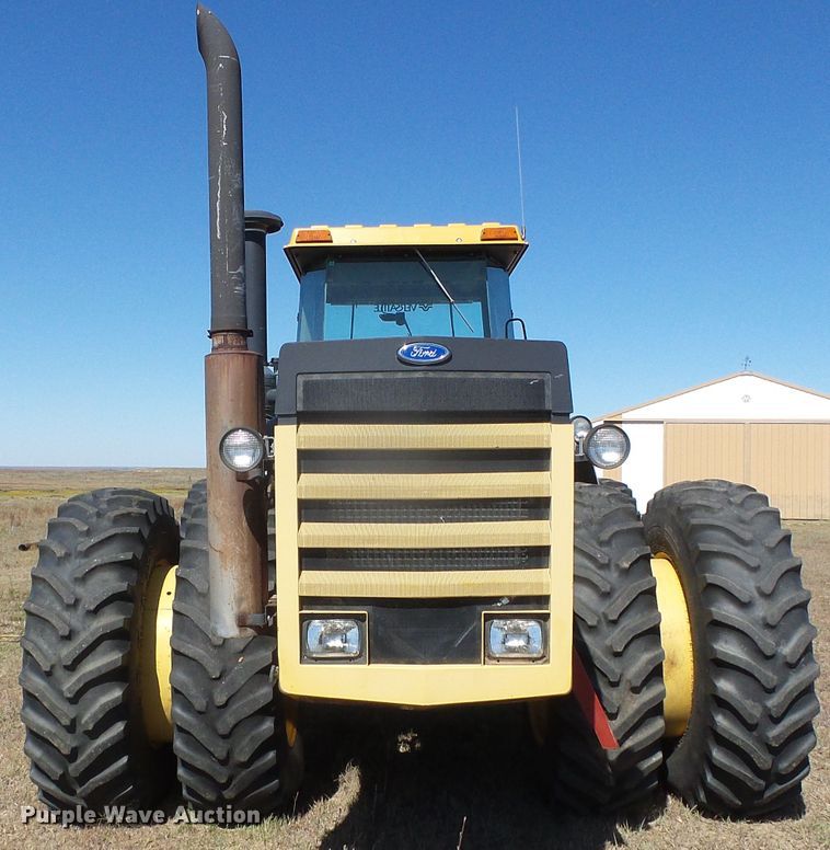 image for item DG0313 1988 Versatile 936 4WD tractor