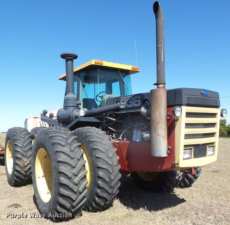 image for item DG0313 1988 Versatile 936 4WD tractor
