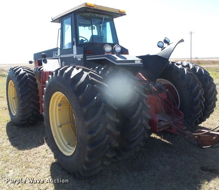 image for item DG0313 1988 Versatile 936 4WD tractor