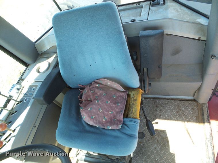 image for item DG0313 1988 Versatile 936 4WD tractor