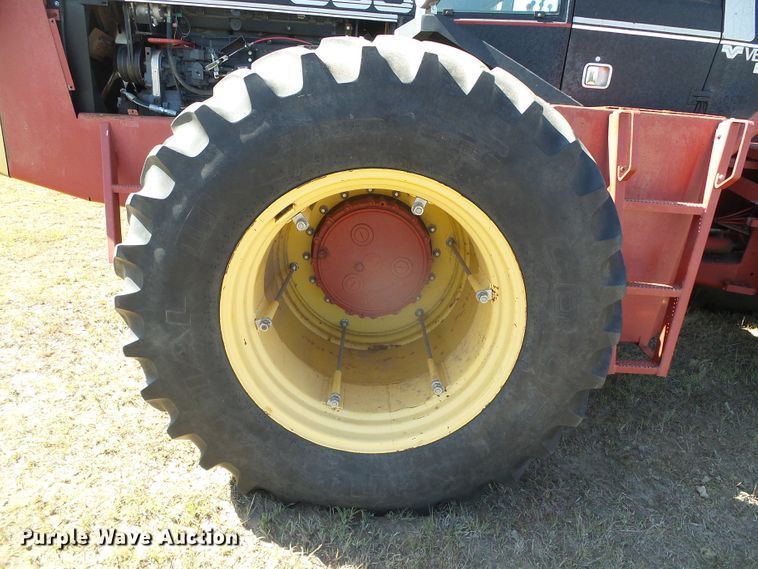 image for item DG0313 1988 Versatile 936 4WD tractor