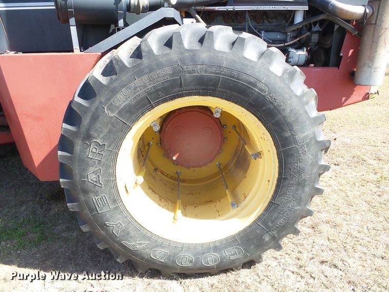 image for item DG0313 1988 Versatile 936 4WD tractor