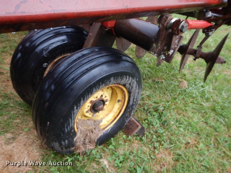 image for item DH2582 International 490 disk