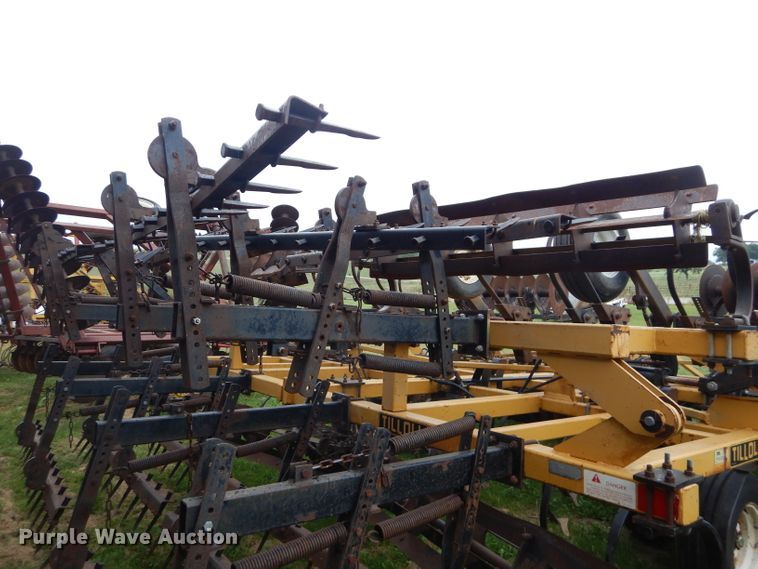 image for item DH2583 Landoll Tilloll 875-25 mulch finisher