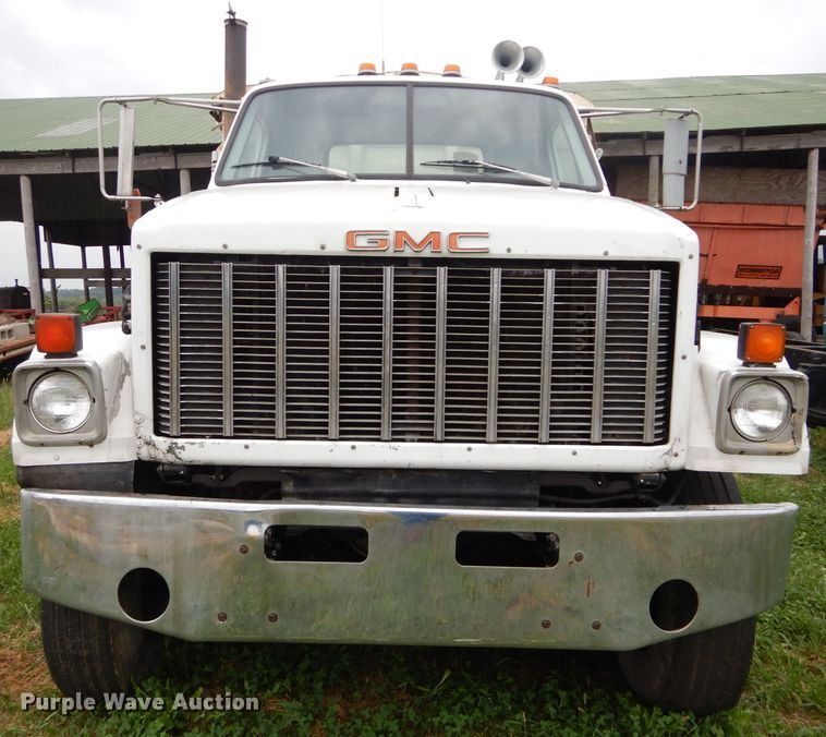 image for item DH2584 1988 GMC Brigadier grain truck